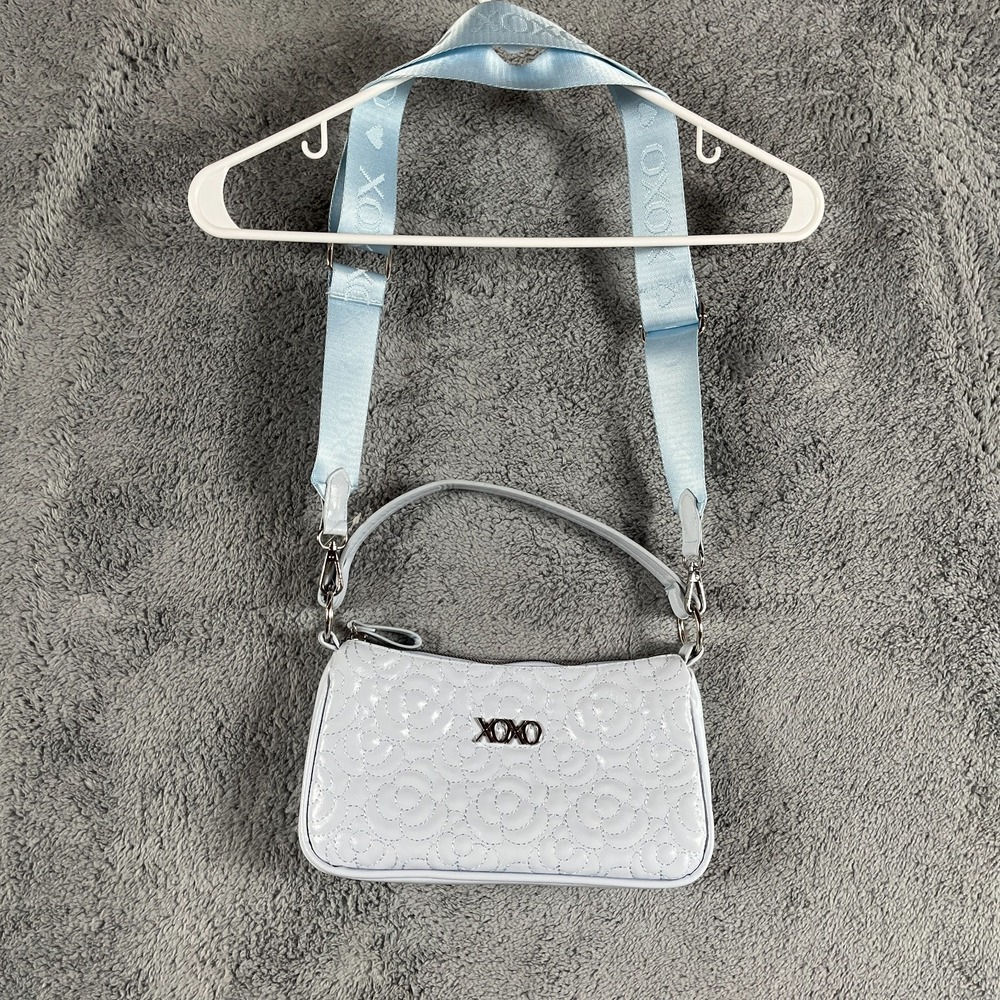 XOXO Shoulder Bag Womens White Textured Classic Detachable Strap Zip Closure